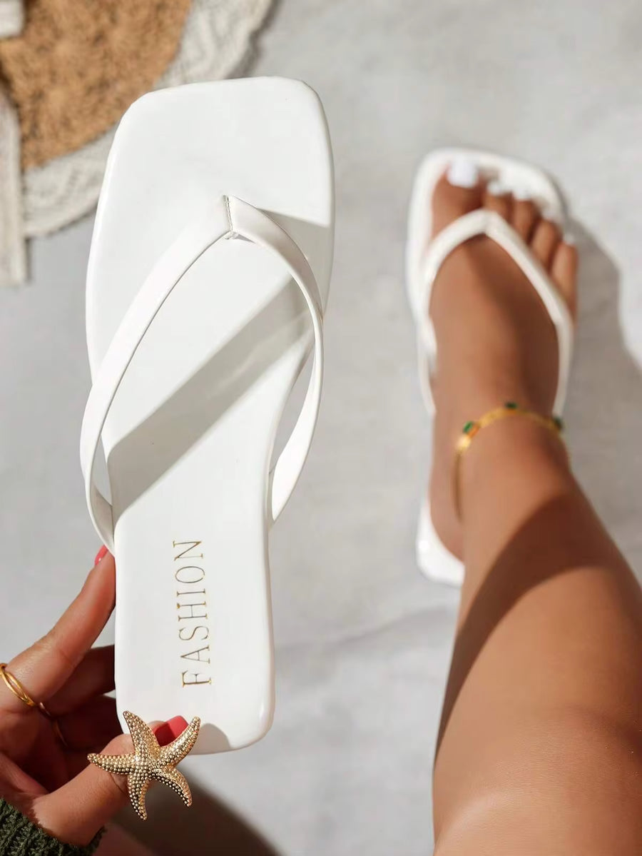 Women's Square Toe Flip Flops Flat Sandals, Shiny White Flat Beach Slippers Suitable For Outdoor, Party, Beach